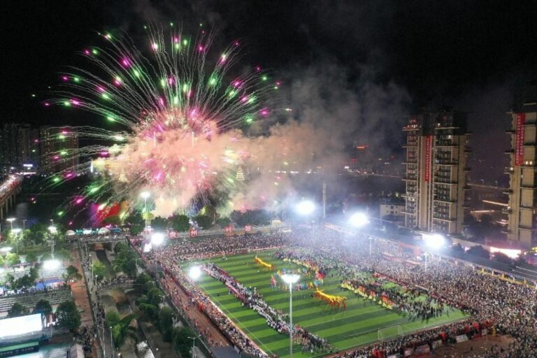 Sensational rural football tournament boosts county-level tourism in China