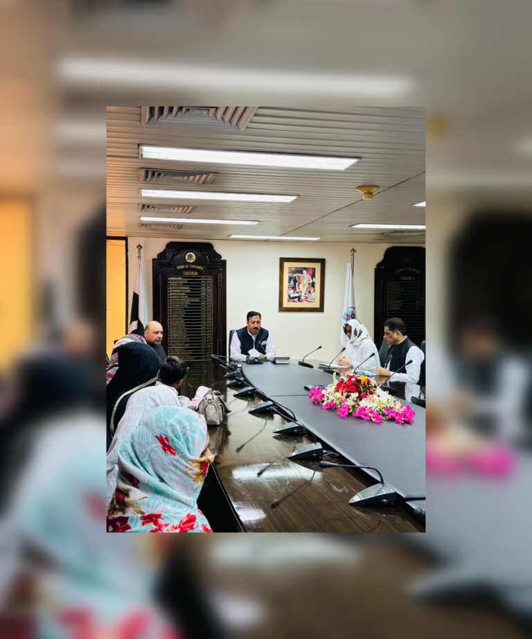 Syed Qamar Raza Distributes Rs. 4.8 Million in Compensation to Families of Deceased Overseas Pakistanis