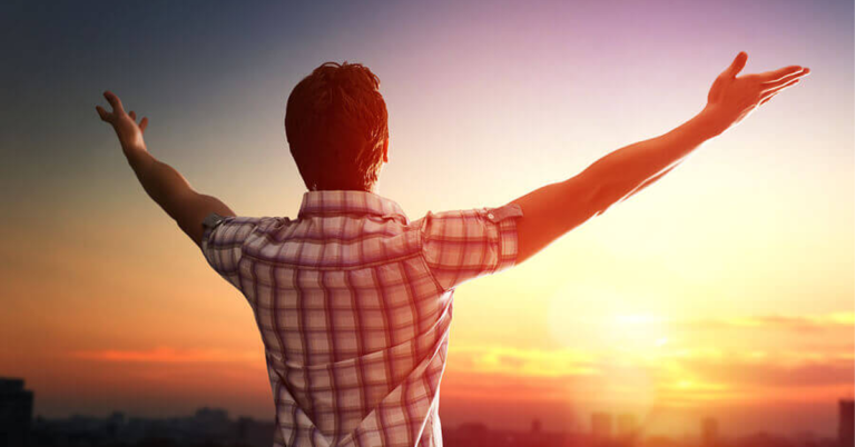 How Gratitude Makes You More Attractive: The Science Behind It