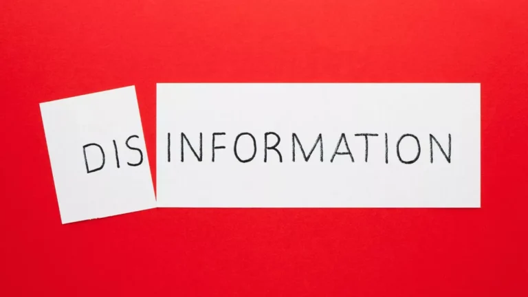 Chat With AI May Help to Reduce People's Conspiracy Beliefs