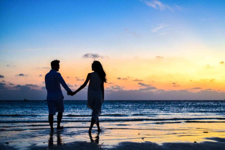 1 in 5 People Met Their Partner While on Vacation