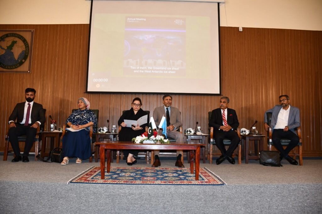 Experts Highlight Power of ‘Climate-Compatible’ Education