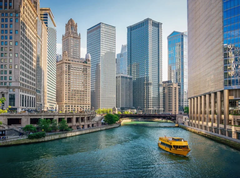 CITIES OF THE WORLD – Chicago