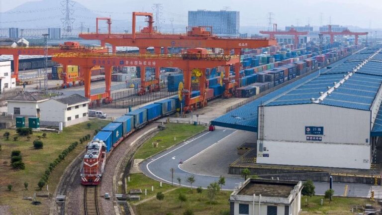 China-Europe freight trains make