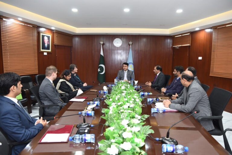 Goethe Institut’s Regional Head Visits National University