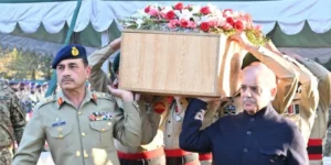 PM, COAS attend funeral prayers of Shaheed security personnel 