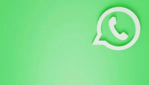WhatsApp prepares to ring in New Year with festive update