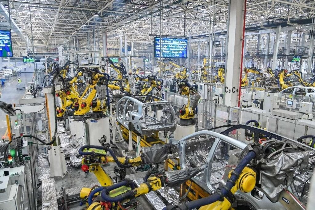 Tesla’s “catfish effect” and China’s 10-million-units milestone in NEV production