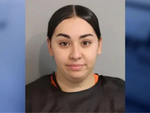 Angry Pizza Delivery Worker Attacks Pregnant Woman