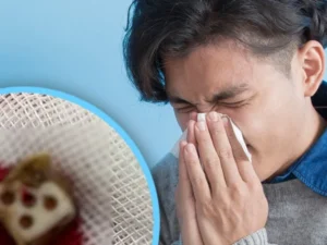 Chinese Teen Has Coin Removed from Nose After 20 Years