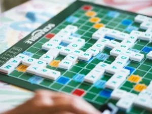 Despite Not Knowing the Language, Citizen Wins Scrabble