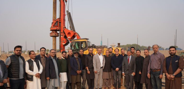 Groundnreaking ceremony of high Q tower Marks A bold