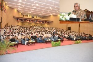 Karachi Students and Faculty Enjoy Interactive Day with Pakistan