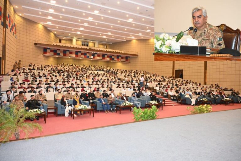 Karachi Students and Faculty Enjoy Interactive Day with Pakistan