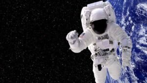 US Astronaut Moon Mission Delayed