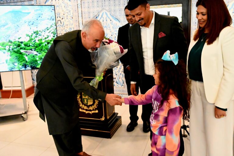 Pakistan Embassy Celebrates Christmas with Pakistani