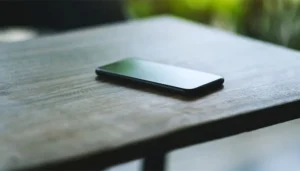 Woman Wins Millions After Keeping Her Mobile Phone