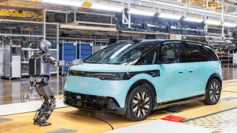 Embodied Intelligence makes humanoid robots smarter