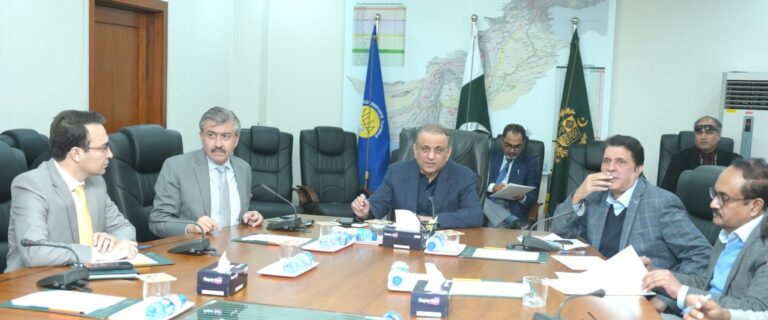 Minister Aleem Khan Sets Goal to Boost Pakistan Post's