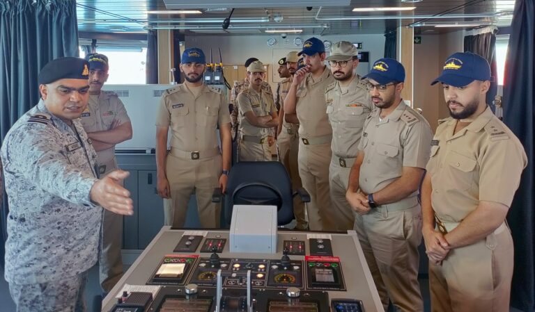 PNS Yamama Visits Jeddah And Participates In Bilateral Exercise