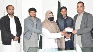 UAP Vice Chancellor Awards Friends Scholarships