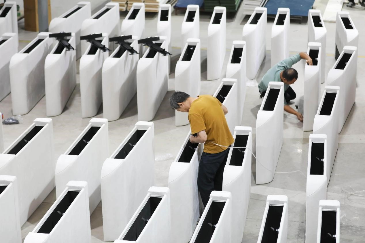 Three perspectives on five years of change in China's foreign exchange market