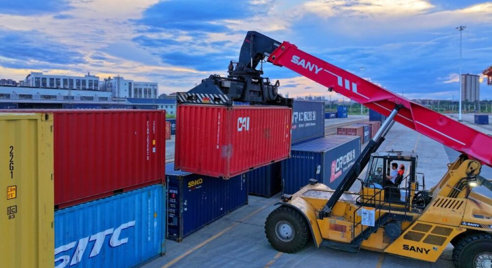 Three keywords to understand the latest development of China-Europe freight trains