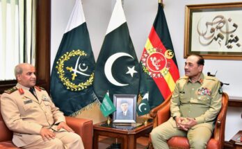 COAS meets the Saudi land forces commander during a visit to GHQ Rawalpindi.