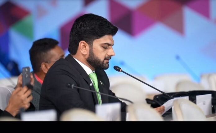 Civil society representatives discuss anti-corruption reforms at the UNCAC conference in Doha