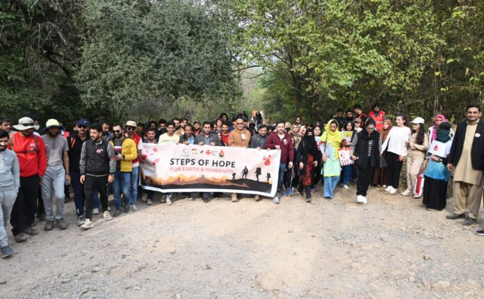 PRCS Organises “Steps for Hope: For Earth & Humanity” Hiking Event at Margalla Hills