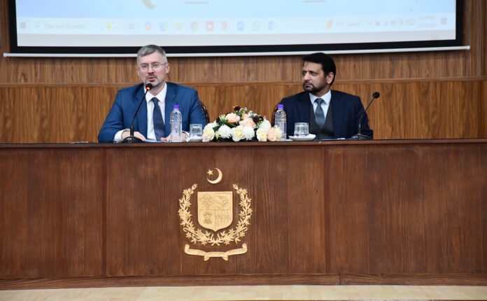 Russian ambassador briefs students at Pakistan Foreign Service Academy on bilateral ties2