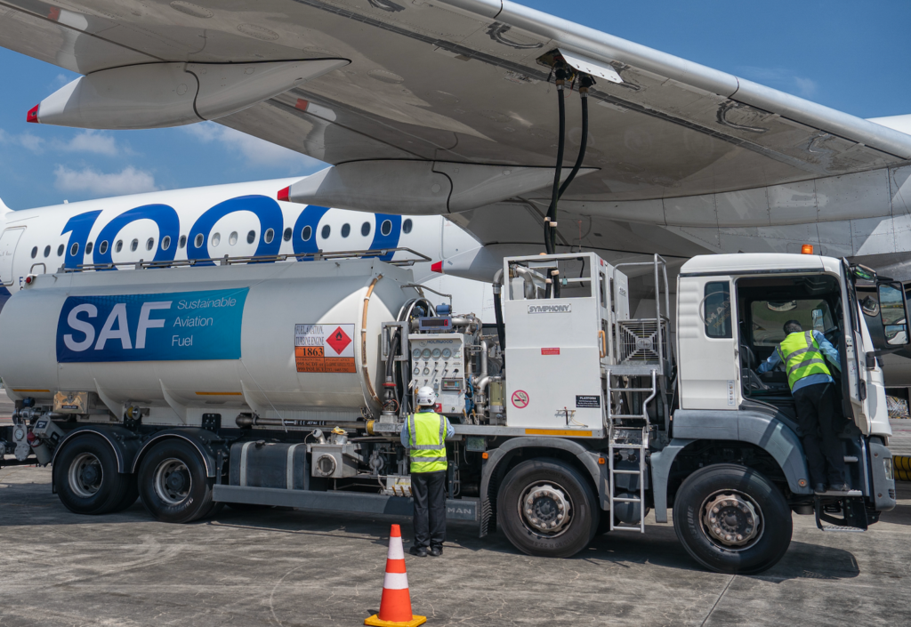 Airlines face challenges as green fuel supply falls short of targets