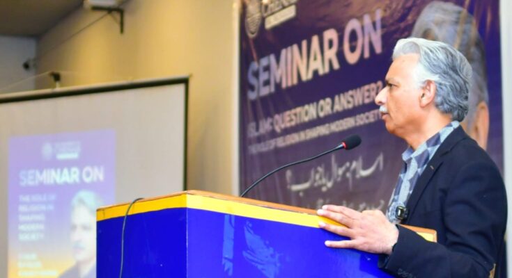 Seminar Explores Islam’s Role in Modern Society1