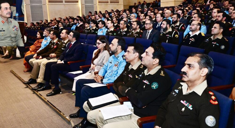 Asim Munir visits NDU, discusses evolving national security challenges