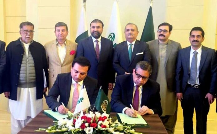 MoU signing ceremony for subsidised electric scooter scheme in Quetta