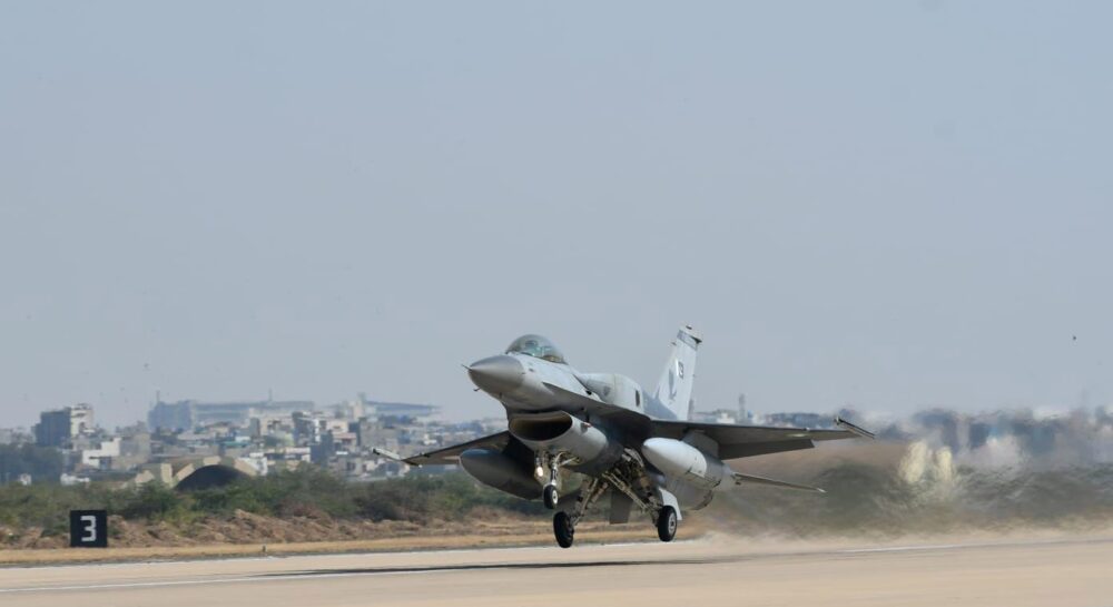 Pakistan Air Force F-16 Block-52 aircraft arriving in Saudi Arabia for Exercise Spears of Victory-2026