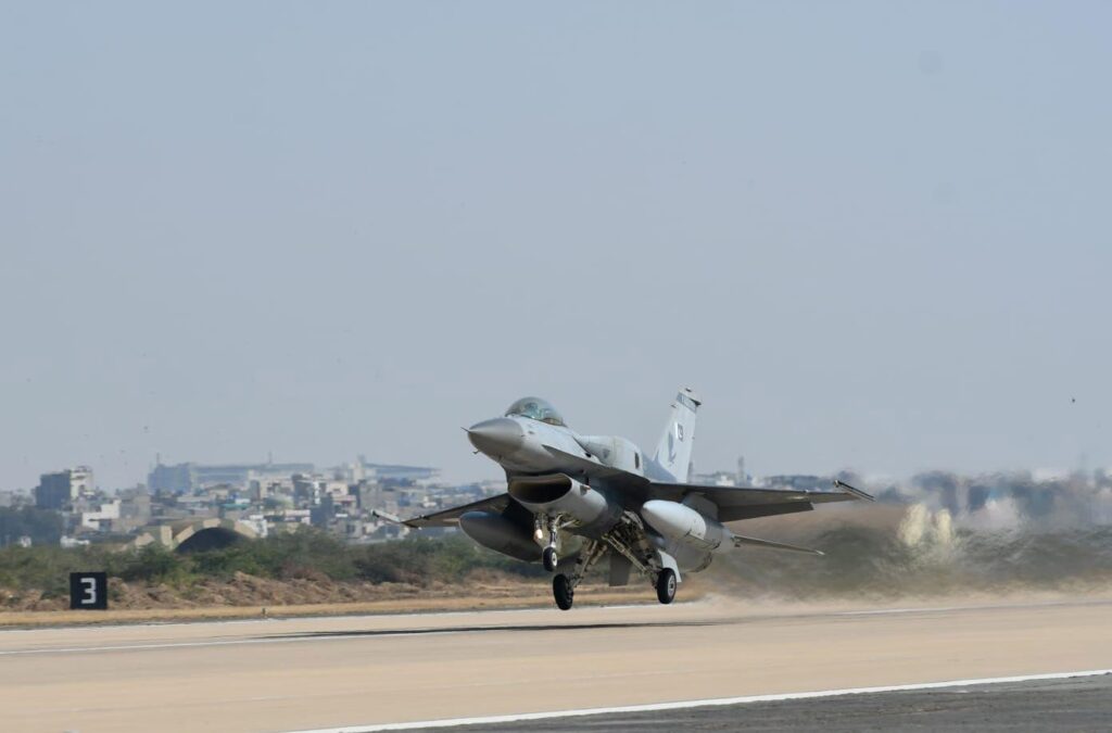 Pakistan Air Force F-16 Block-52 aircraft arriving in Saudi Arabia for Exercise Spears of Victory-2026