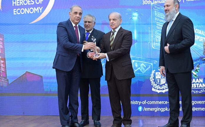 Pakistan Tobacco Company honoured by the government as one of the country’s leading exporters.