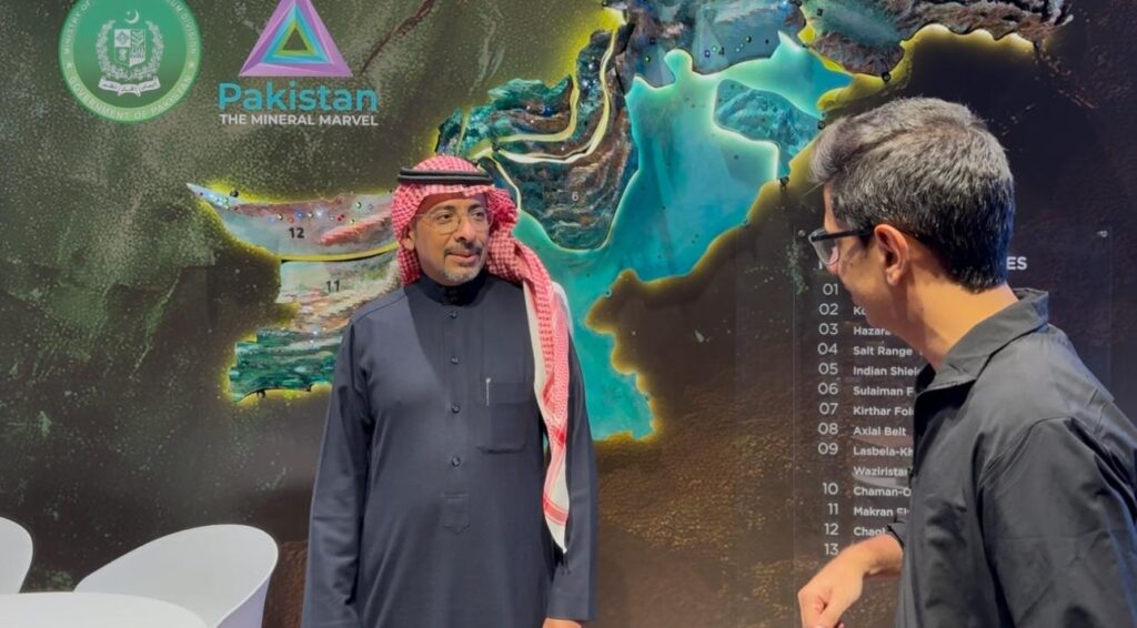 Saudi industry minister visits Pakistan Pavilion at Future Minerals Forum