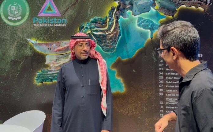 Saudi industry minister visits Pakistan Pavilion at Future Minerals Forum
