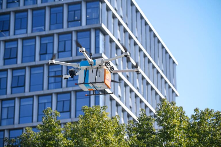 China builds world's largest express delivery network, fueling dynamic economy