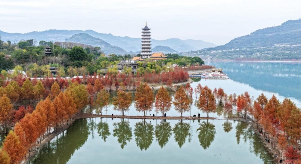 Improved water ecology transformed into economic benefits in Kaizhou district, Chongqing