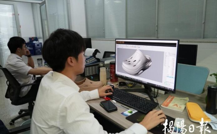 How innovation, industrial chain upgrading reshape China's slipper manufacturing