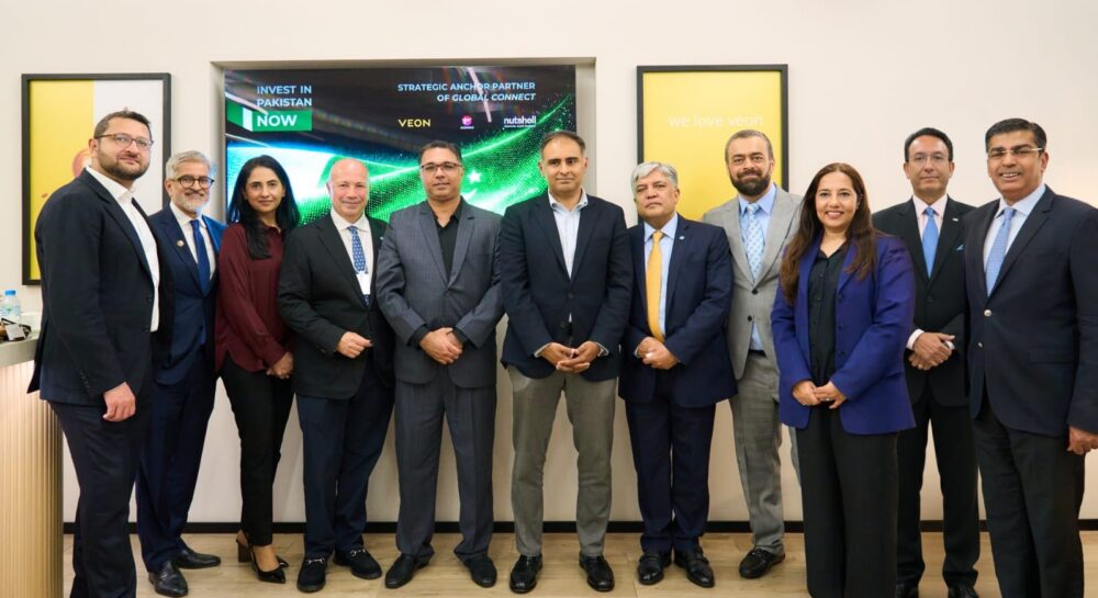 VEON and Nutshell Group officials sign MoU launching THE GLOBAL CONNECT platform in Dubai.