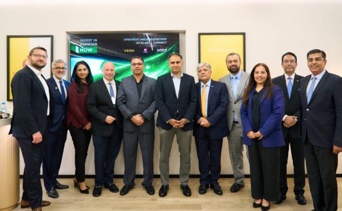 VEON and Nutshell Group officials sign MoU launching THE GLOBAL CONNECT platform in Dubai.