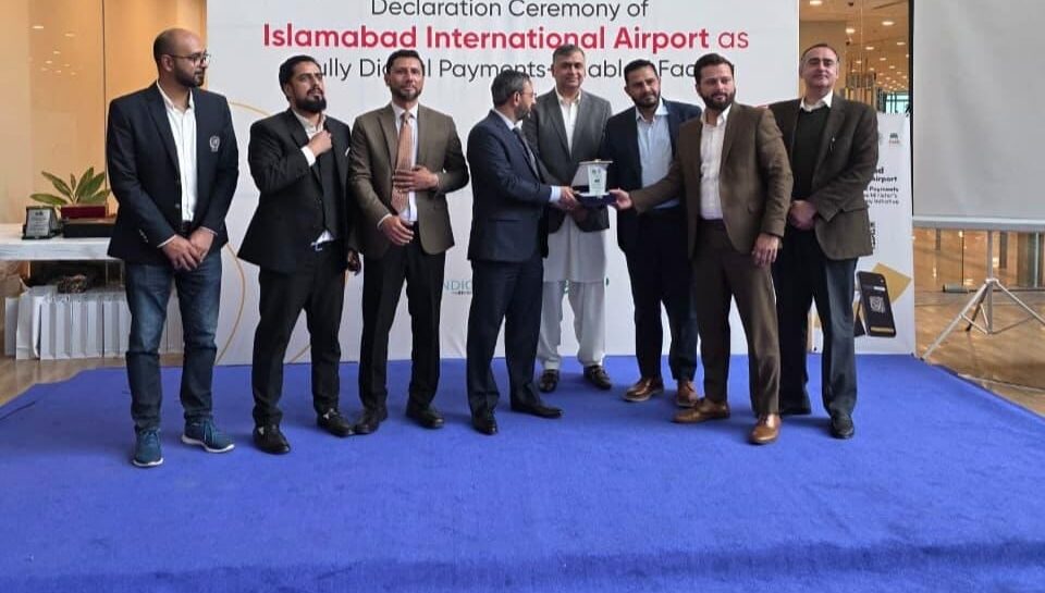 BankIslami’s aik rolls out cashless payment system at Islamabad airport