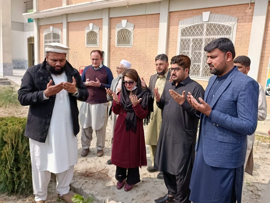 Spring plantation drive launched in Swabi; 1,000 saplings to be planted in Tehsil Bar