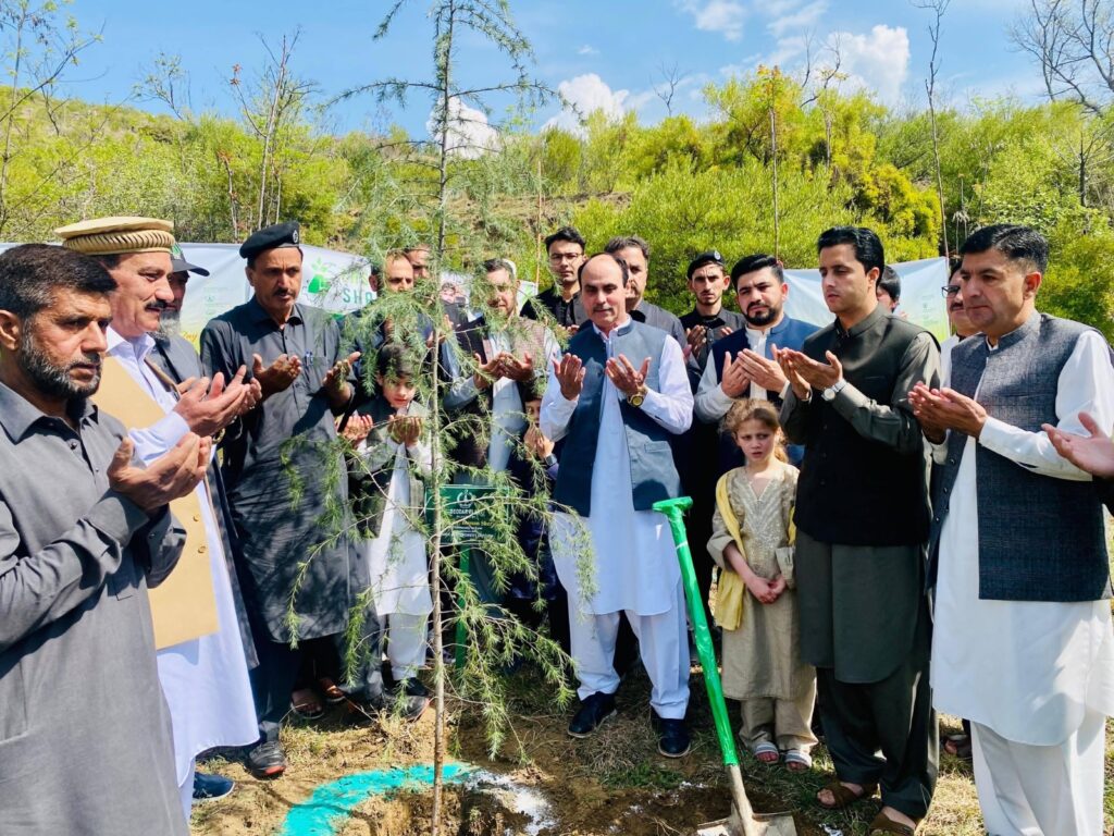 Ehsas-e-Shajar plantation drive held at University of Swat under KP tree campaign