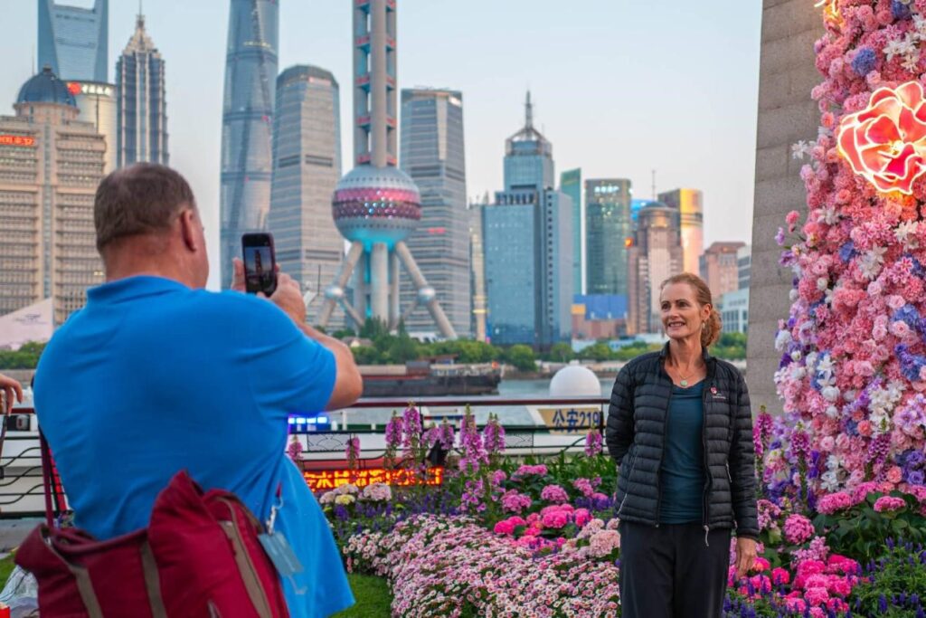 China's May Day holiday showcases economic vitality through tourism boom