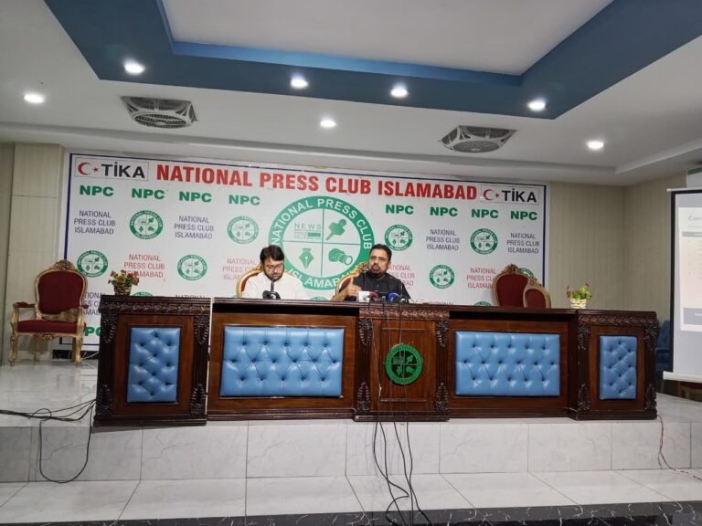 Pakistan’s first vaping survey highlights smoking reduction trends and regulatory concerns among vape users in Lahore.